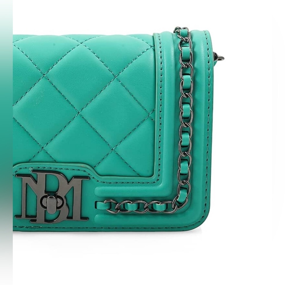 Badgley Mischka Mint Quilted Cross Body Purse With Chain NWT - Picture 3 of 5